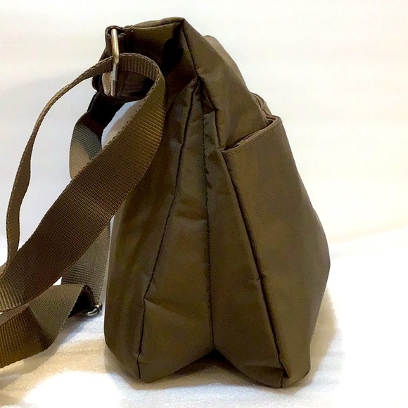 Baggallini expandable packable travel bag iPad carry - Picture 3 of 12